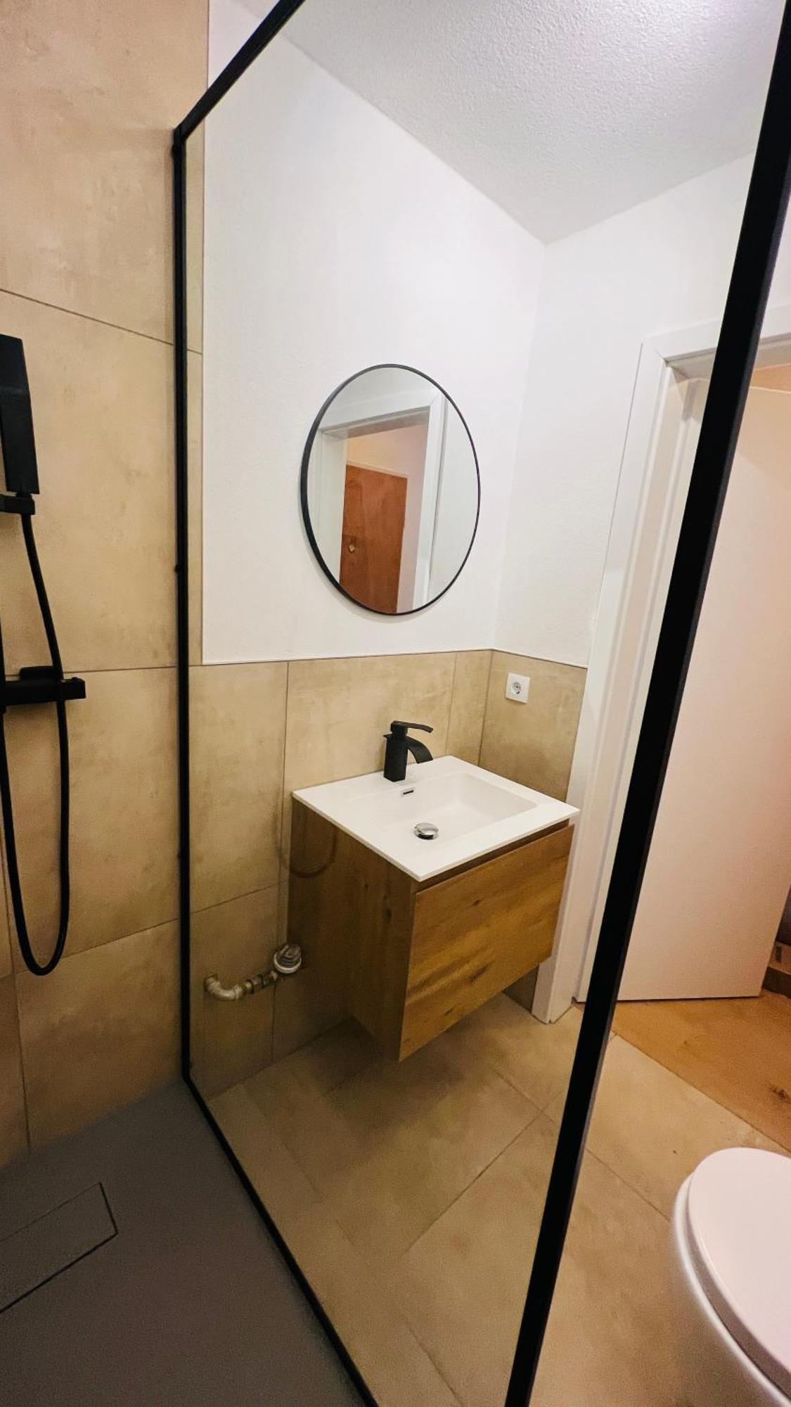 Apartment Balkony Sana Klinik No 10 * Offenbach am Main